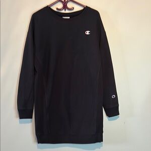 Champion Black Crewneck Sweater